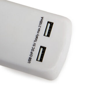 Base de 3 enchufes y 2 tomas USB 5v - Imagen 3