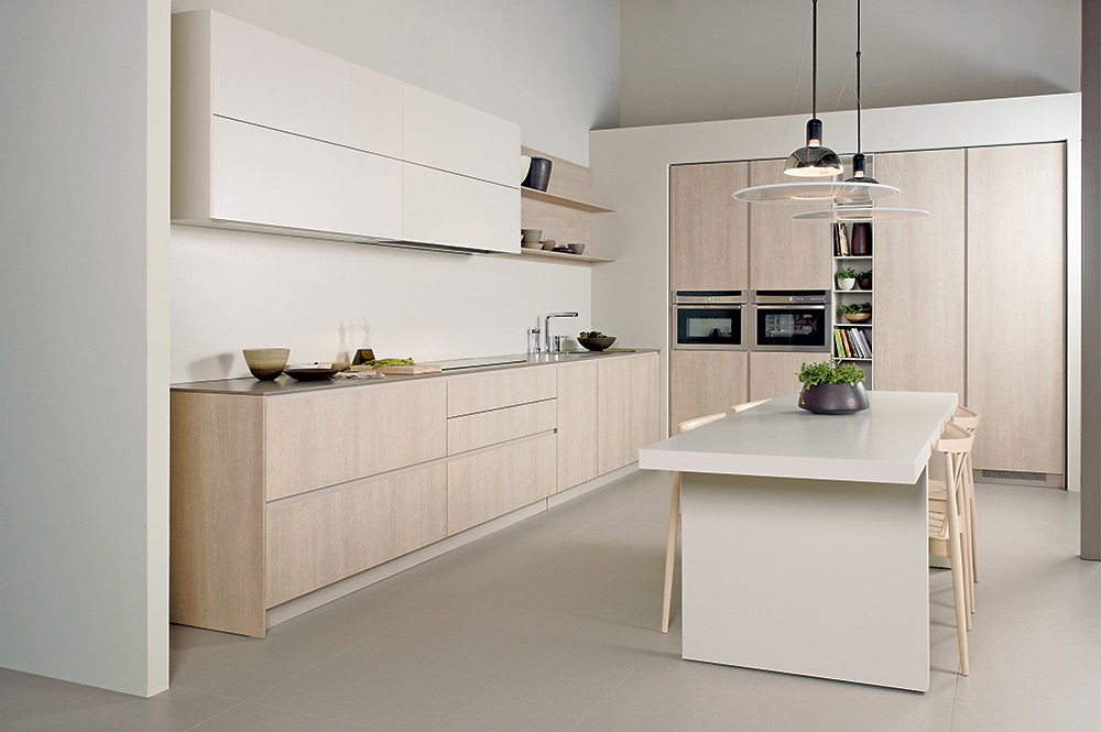 Cómo iluminar una cocina de diseño según su color?